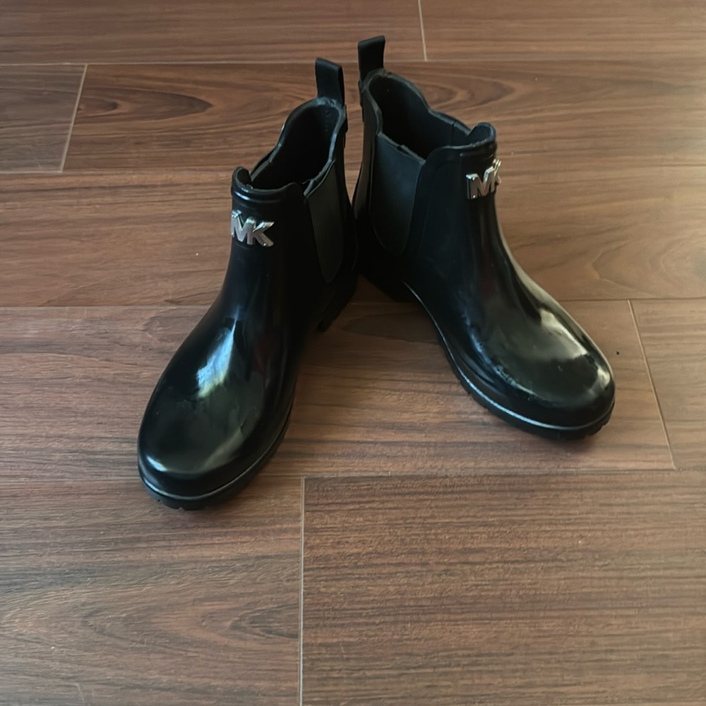 Rain boots